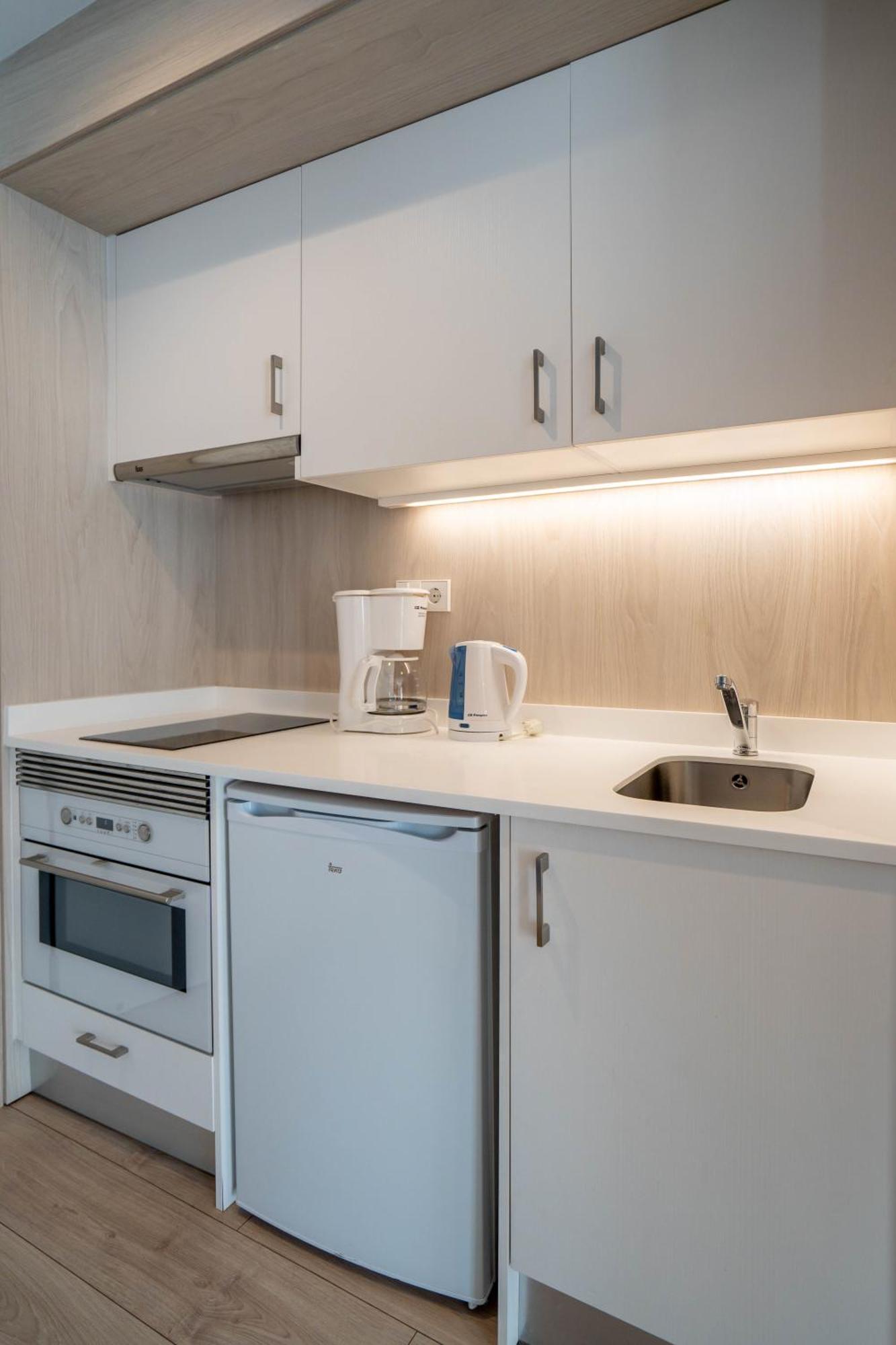 Leman Hotel Y Apartamentos 플라야 데 팔마 외부 사진